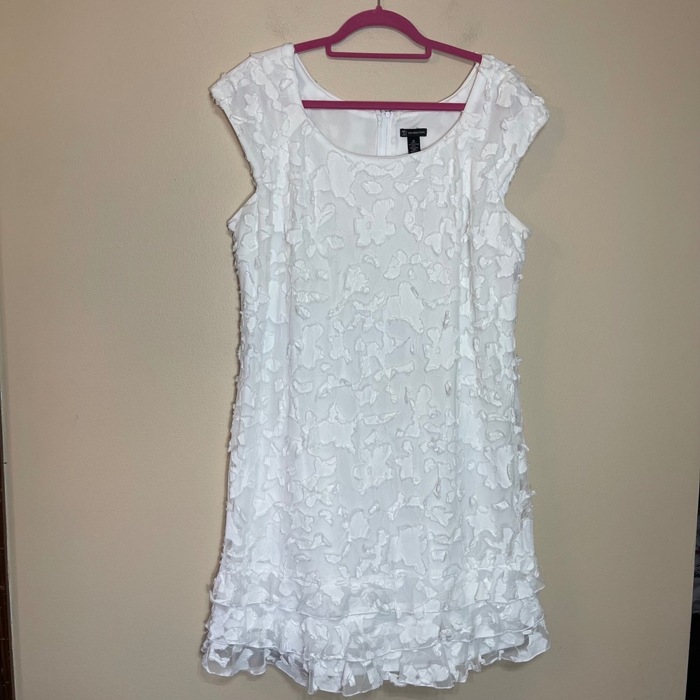 New Directions White‎ Floral Applique Ruffle Hem Cap Sleeve Cocktail Dress 18